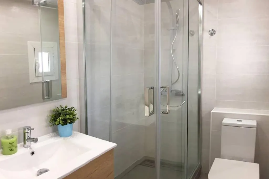 Sunny Apartment Gracia - Joanic Renovated Barcelona Spain